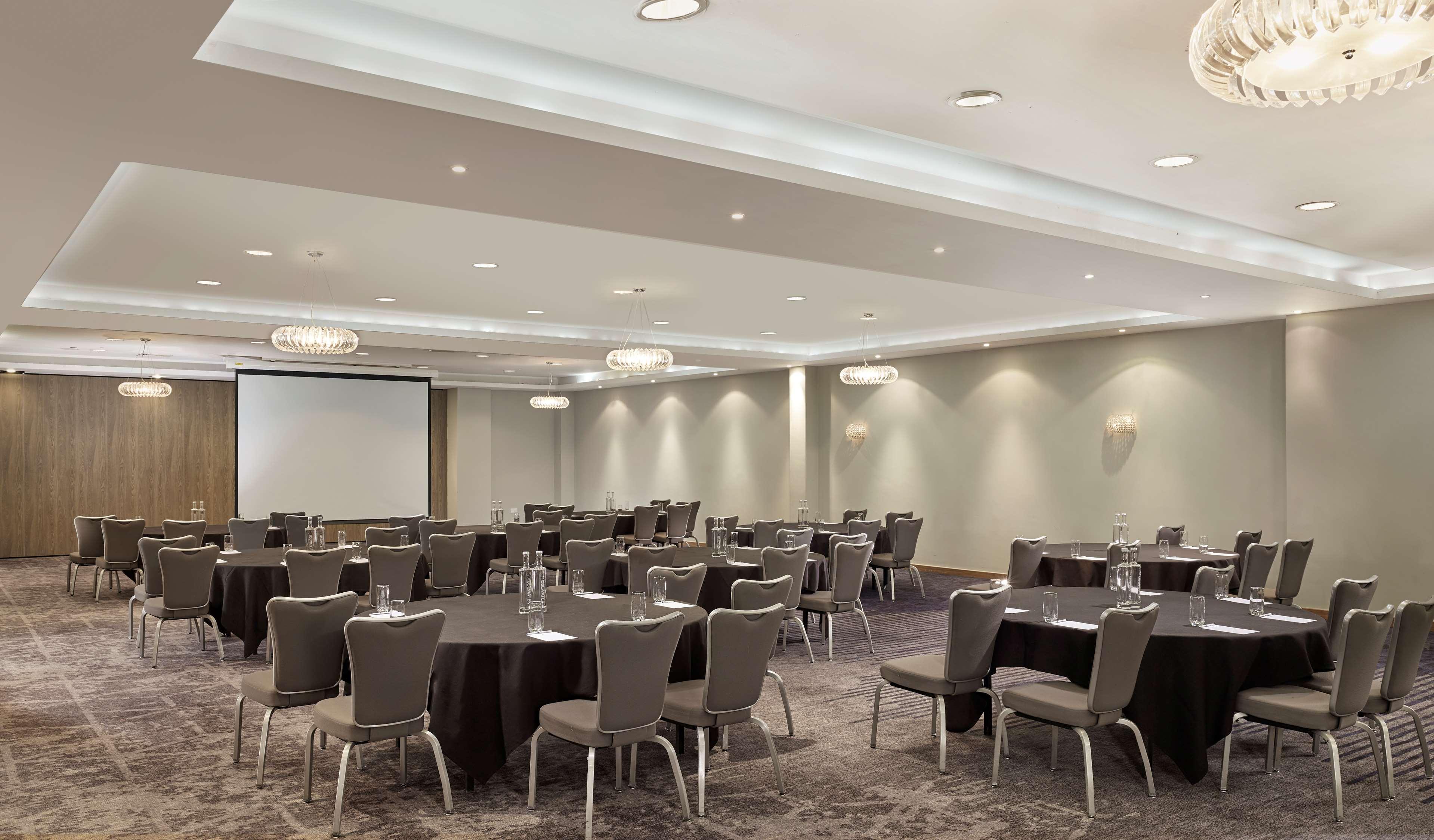 Doubletree By Hilton Lincoln Hotel Exterior foto