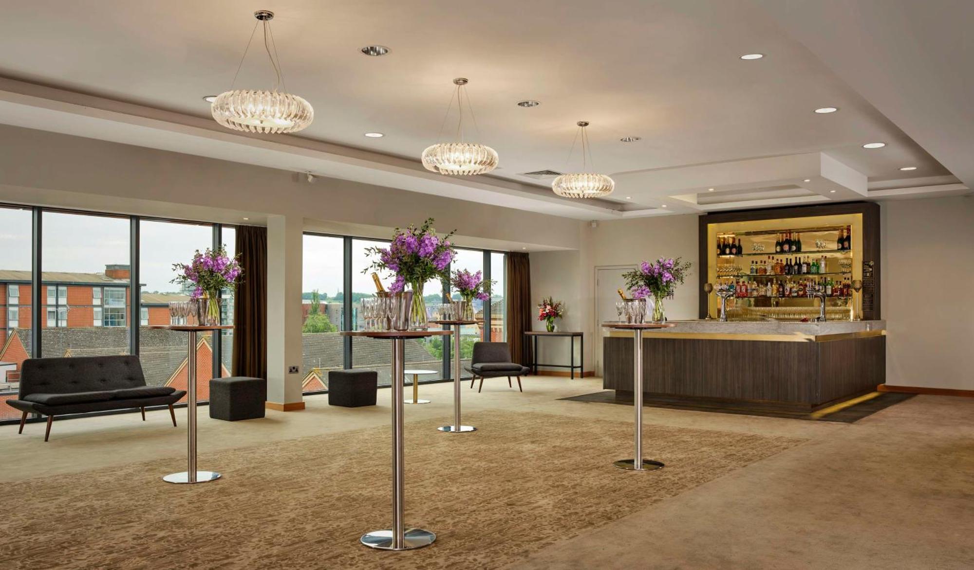 Doubletree By Hilton Lincoln Hotel Exterior foto
