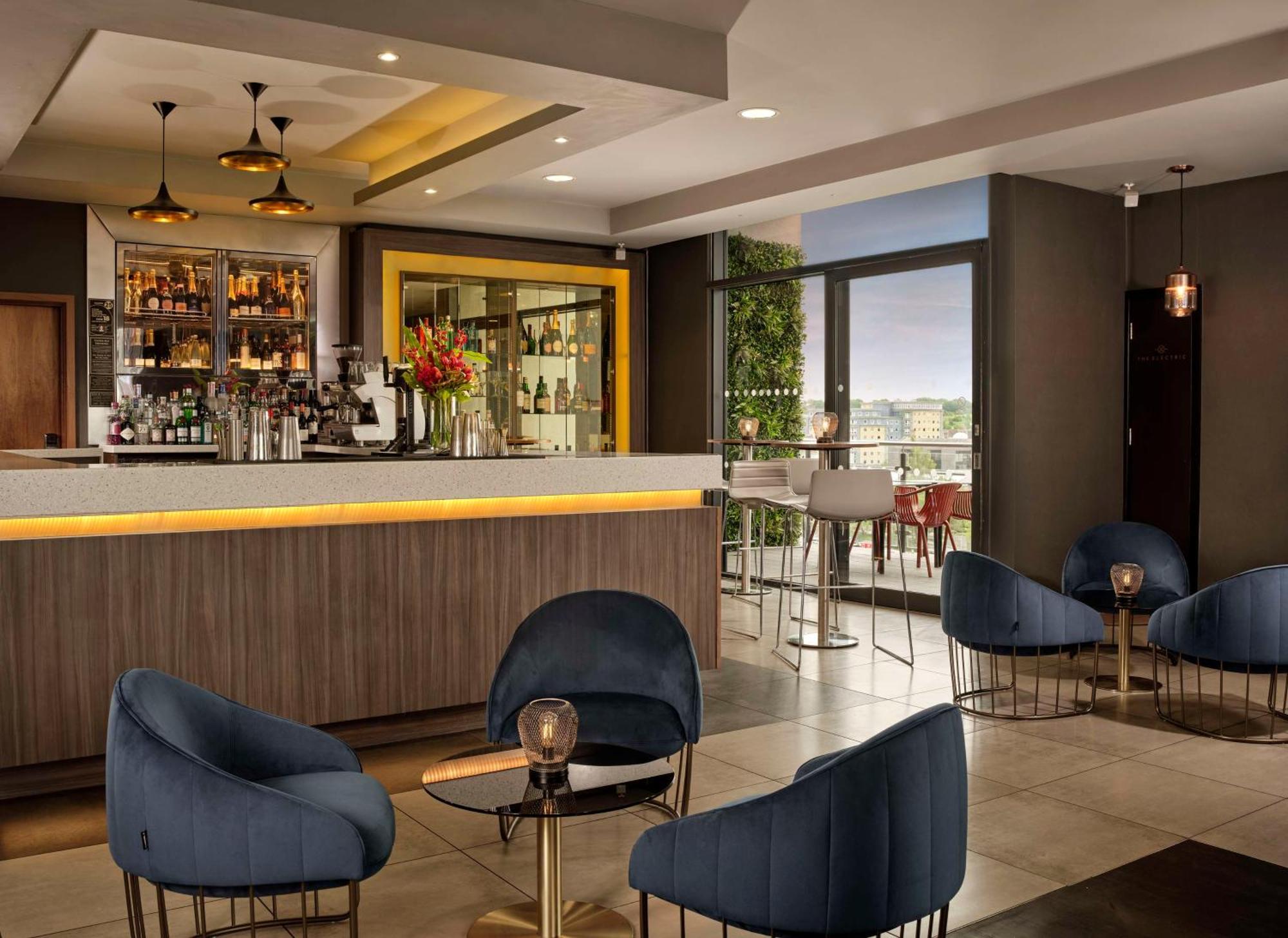 Doubletree By Hilton Lincoln Hotel Exterior foto